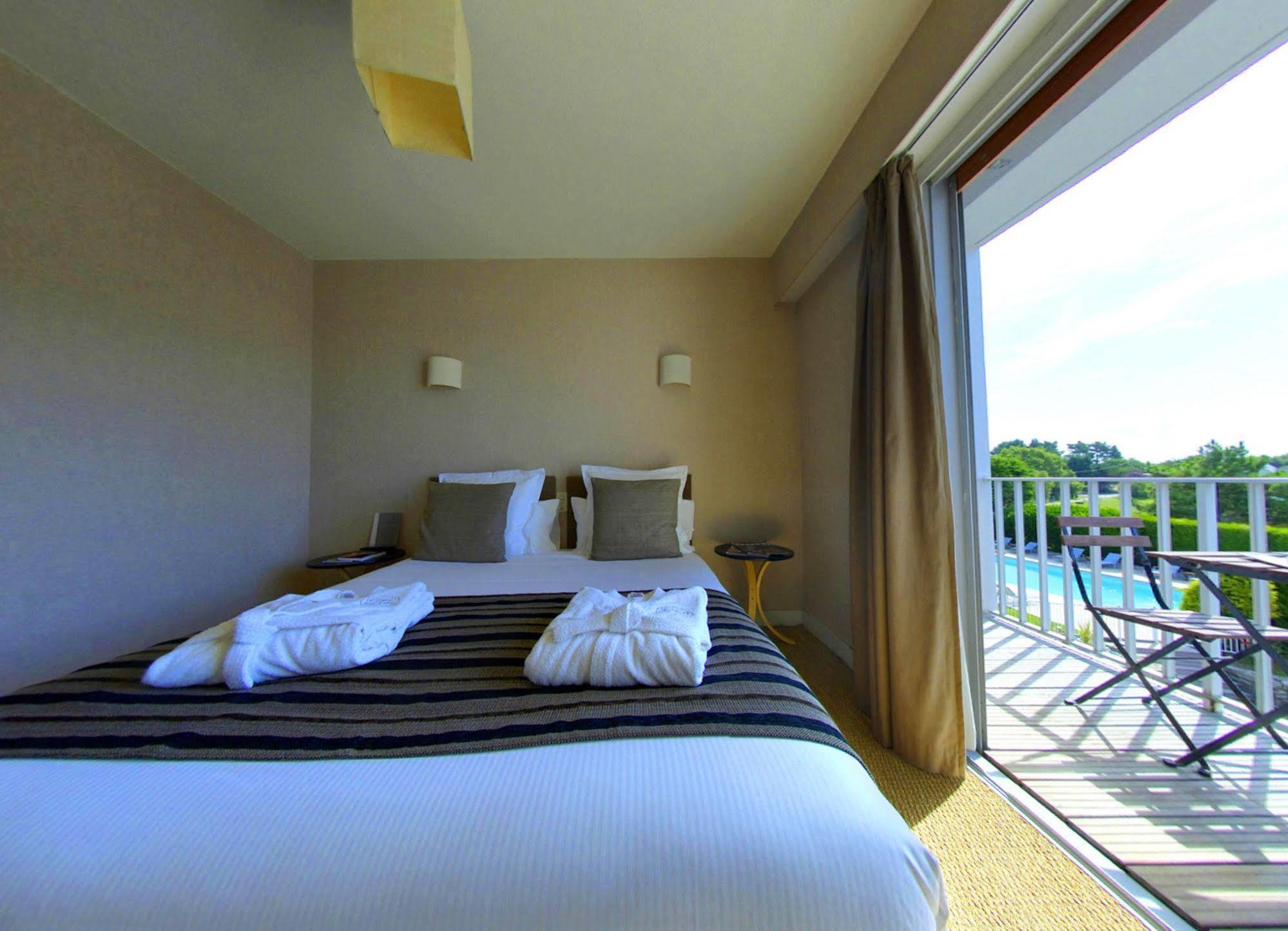 Le Galet Hotel & Spa Saint-Philibert  Exterior photo